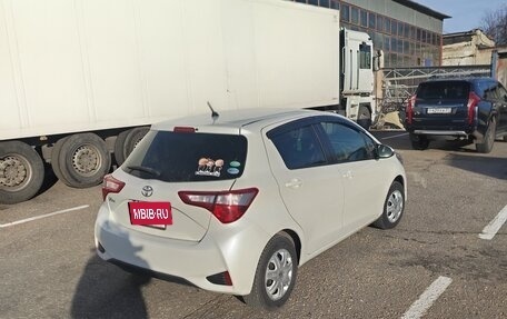Toyota Vitz, 2017 год, 1 150 000 рублей, 3 фотография