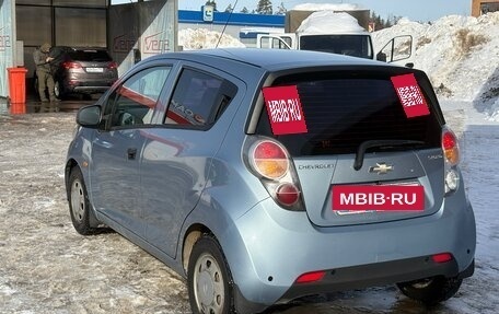 Chevrolet Spark III, 2011 год, 490 000 рублей, 3 фотография