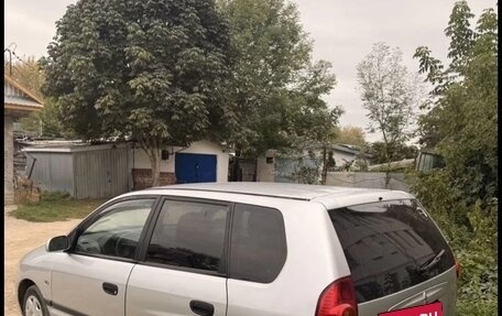 Mitsubishi Space Star I рестайлинг, 2004 год, 400 000 рублей, 12 фотография