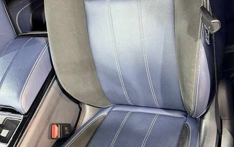 Land Rover Range Rover Velar I, 2017 год, 4 300 000 рублей, 7 фотография