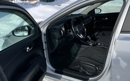 KIA Cerato IV, 2021 год, 2 350 000 рублей, 10 фотография