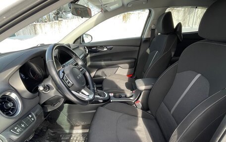 KIA Cerato IV, 2021 год, 2 350 000 рублей, 12 фотография