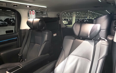 Toyota Alphard III, 2019 год, 5 280 000 рублей, 24 фотография