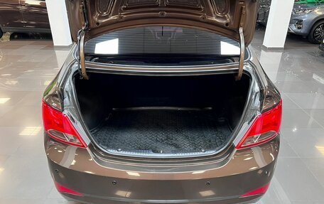 Hyundai Solaris II рестайлинг, 2015 год, 945 000 рублей, 7 фотография