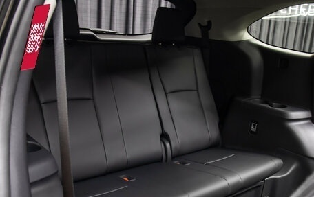 Toyota Highlander, 2025 год, 6 200 000 рублей, 13 фотография