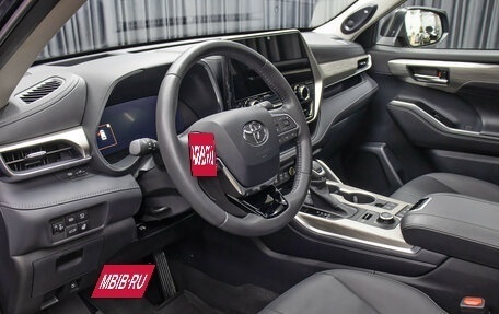 Toyota Highlander, 2025 год, 6 200 000 рублей, 17 фотография