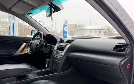 Toyota Camry, 2007 год, 1 100 000 рублей, 13 фотография
