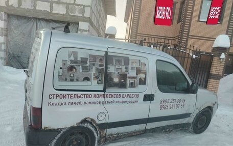 Peugeot Partner II рестайлинг 2, 2004 год, 140 000 рублей, 5 фотография