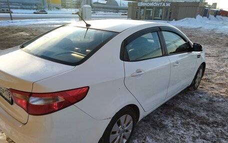 KIA Rio III рестайлинг, 2013 год, 700 000 рублей, 4 фотография