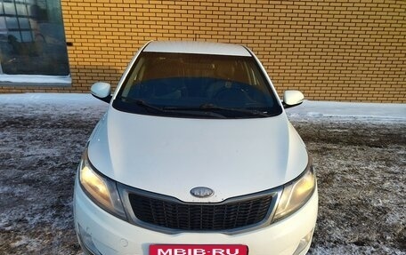 KIA Rio III рестайлинг, 2013 год, 700 000 рублей, 9 фотография