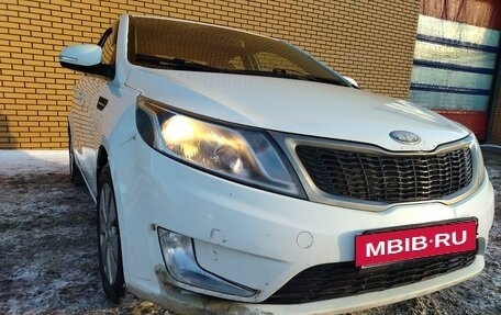 KIA Rio III рестайлинг, 2013 год, 700 000 рублей, 7 фотография