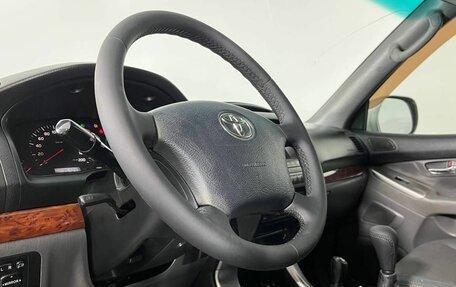 Toyota Land Cruiser Prado 120 рестайлинг, 2003 год, 1 270 000 рублей, 23 фотография