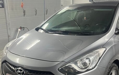 Hyundai i30 II рестайлинг, 2013 год, 910 000 рублей, 1 фотография