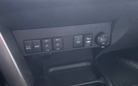 Toyota RAV4, 2017 год, 2 350 000 рублей, 8 фотография