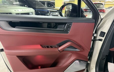 Porsche Cayenne III, 2025 год, 18 000 000 рублей, 6 фотография