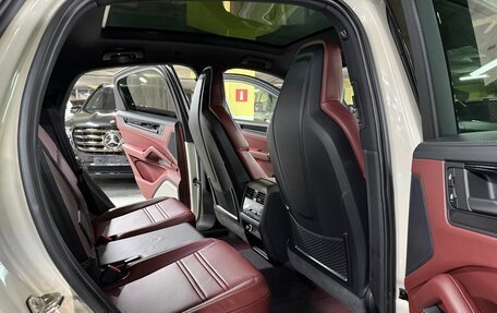 Porsche Cayenne III, 2025 год, 18 000 000 рублей, 12 фотография