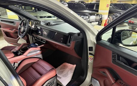 Porsche Cayenne III, 2025 год, 18 000 000 рублей, 13 фотография