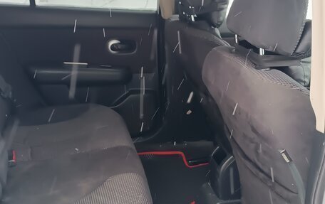 Nissan Tiida, 2011 год, 14 фотография