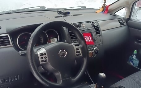 Nissan Tiida, 2011 год, 3 фотография