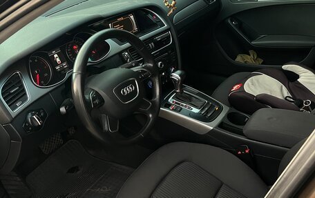 Audi A4, 2012 год, 1 450 000 рублей, 20 фотография
