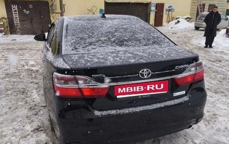 Toyota Camry, 2015 год, 1 650 000 рублей, 6 фотография