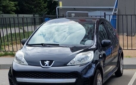 Peugeot 107 I рестайлинг, 2007 год, 315 000 рублей, 1 фотография