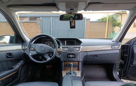 Mercedes-Benz E-Класс, 2009 год, 1 320 000 рублей, 5 фотография