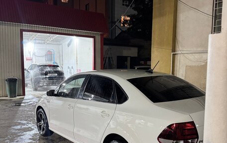 Volkswagen Polo VI (EU Market), 2018 год, 1 265 000 рублей, 3 фотография