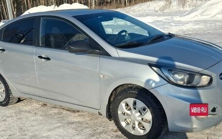 Hyundai Solaris II рестайлинг, 2013 год, 570 000 рублей, 5 фотография