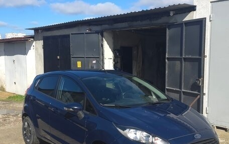 Ford Fiesta, 2013 год, 800 000 рублей, 3 фотография