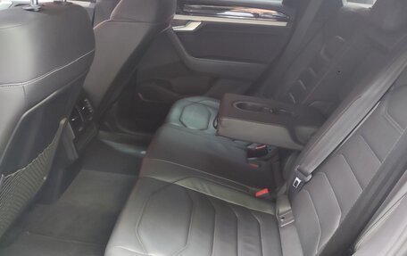 Volkswagen Touareg III, 2018 год, 5 250 000 рублей, 12 фотография