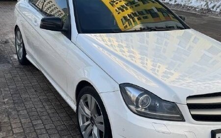 Mercedes-Benz C-Класс, 2013 год, 1 550 000 рублей, 7 фотография