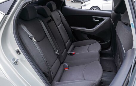 Hyundai Elantra VI рестайлинг, 2015 год, 1 380 000 рублей, 7 фотография