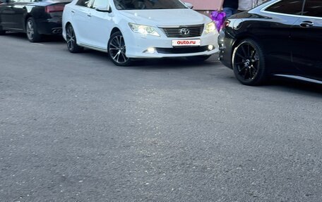 Toyota Camry, 2013 год, 1 650 000 рублей, 6 фотография