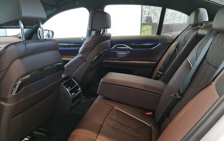 BMW 7 серия, 2022 год, 5 055 000 рублей, 2 фотография