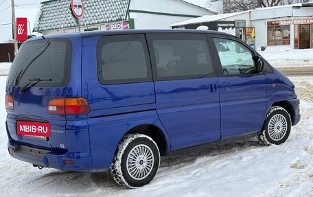 Mitsubishi Space Gear I рестайлинг, 1999 год, 800 000 рублей, 4 фотография