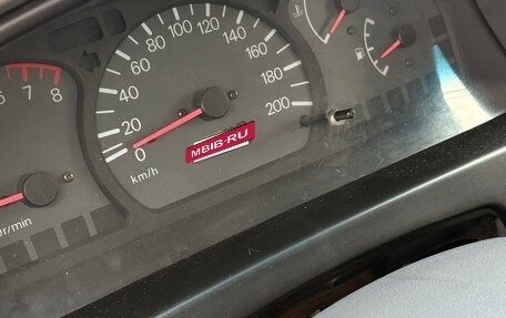 Mitsubishi Space Gear I рестайлинг, 1999 год, 800 000 рублей, 10 фотография