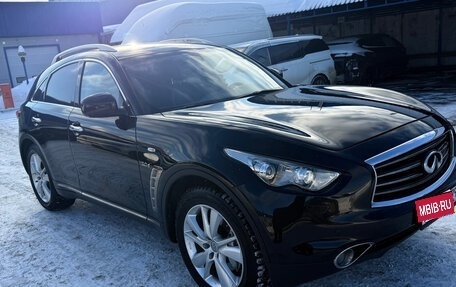 Infiniti FX II, 2012 год, 1 850 000 рублей, 2 фотография