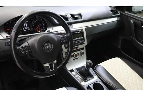Volkswagen Passat B7, 2014 год, 994 000 рублей, 6 фотография