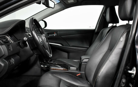 Toyota Camry, 2015 год, 1 890 000 рублей, 12 фотография