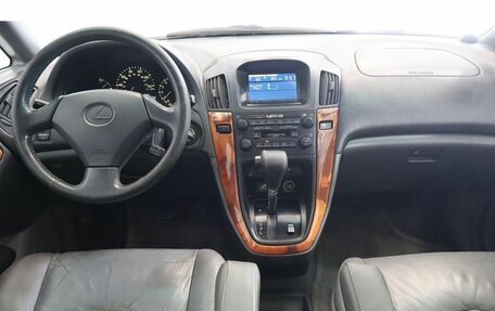 Lexus RX IV рестайлинг, 1999 год, 699 000 рублей, 9 фотография