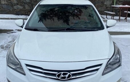 Hyundai Solaris II рестайлинг, 2016 год, 1 130 000 рублей, 4 фотография