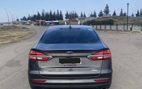 Ford Fusion (North America) II, 2019 год, 1 390 000 рублей, 2 фотография