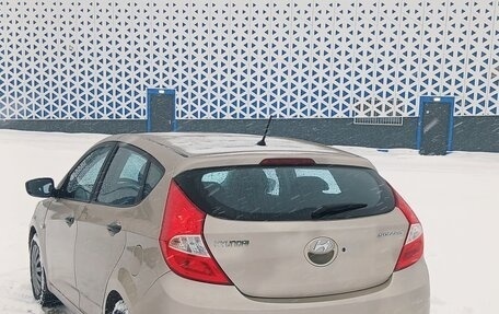 Hyundai Solaris II рестайлинг, 2012 год, 530 000 рублей, 7 фотография