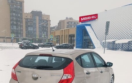 Hyundai Solaris II рестайлинг, 2012 год, 530 000 рублей, 6 фотография