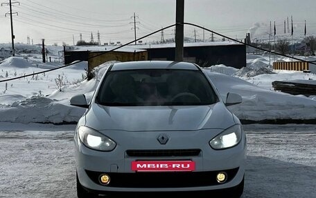 Renault Fluence I, 2011 год, 890 000 рублей, 2 фотография