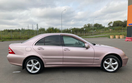 Mercedes-Benz C-Класс, 2005 год, 1 100 000 рублей, 9 фотография