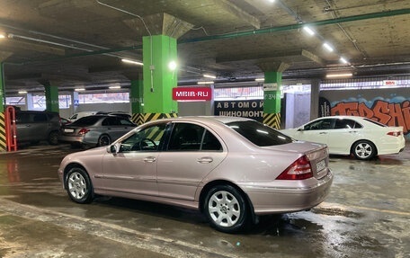 Mercedes-Benz C-Класс, 2005 год, 1 100 000 рублей, 5 фотография