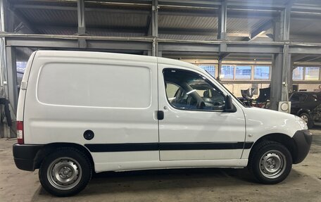 Peugeot Partner II рестайлинг 2, 2011 год, 400 000 рублей, 9 фотография