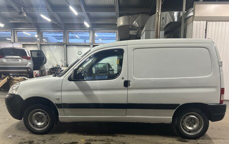 Peugeot Partner II рестайлинг 2, 2011 год, 400 000 рублей, 14 фотография